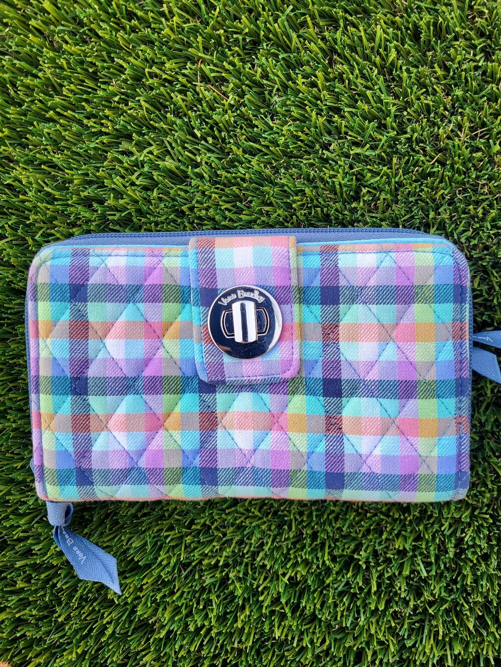 Vera Bradley RFID turnlock Pastel Plaid Quilted Zip-Around Wallet.